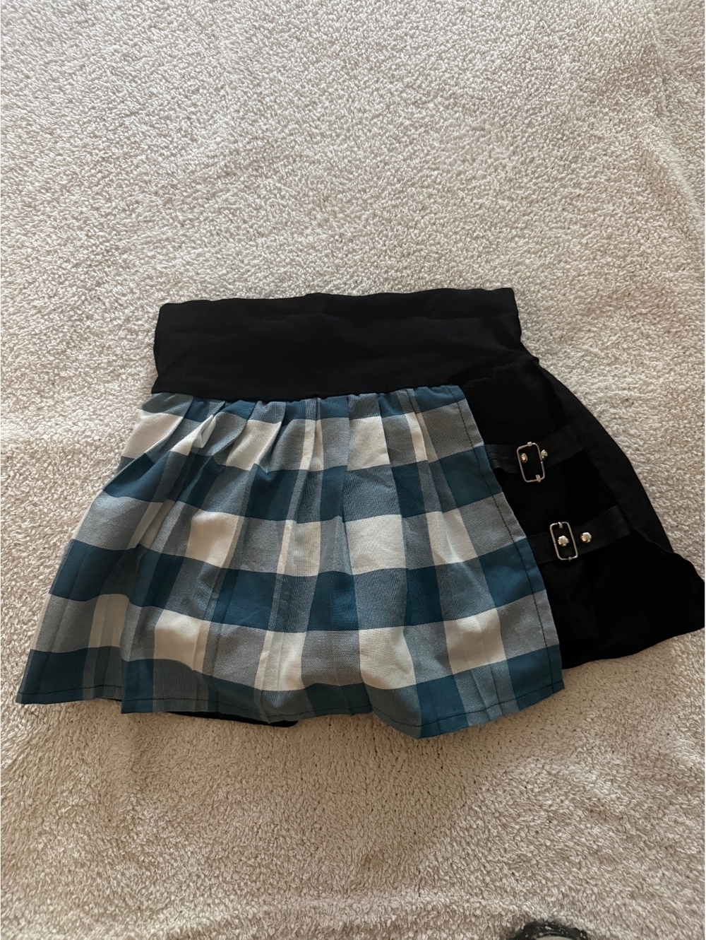 Y2K Plaid Buckle Pleated Skort – Size Large